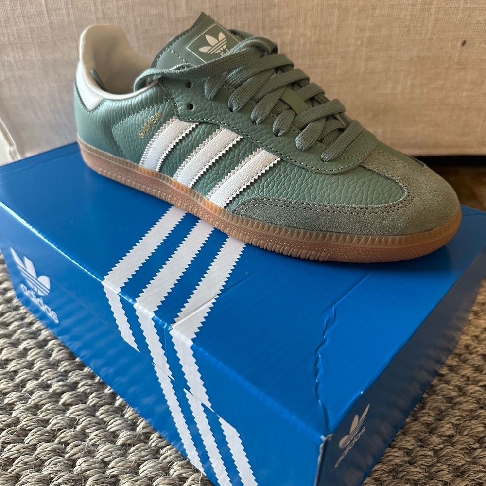 The Women’s adidas Samba OG “Green/White/Gum”